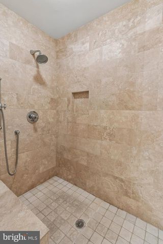 32 HIGHGATE LN, Blue Bell, PA 19422