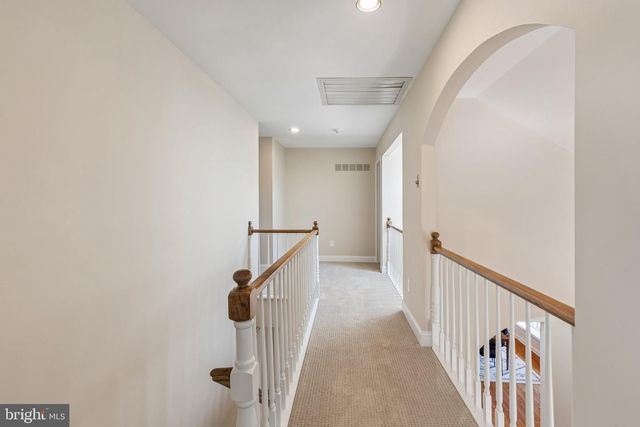32 HIGHGATE LN, Blue Bell, PA 19422