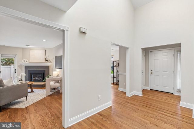 32 HIGHGATE LN, Blue Bell, PA 19422