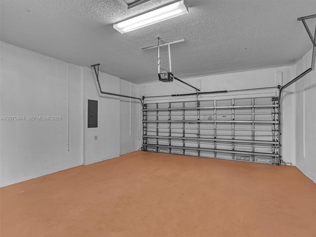6271 SW 195th Avenue, Pembroke Pines, FL 33332