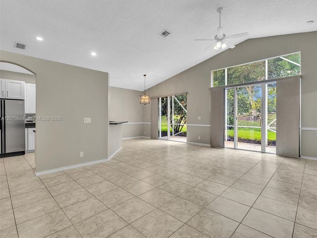 6271 SW 195th Avenue, Pembroke Pines, FL 33332