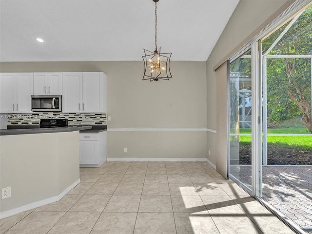 6271 SW 195th Avenue, Pembroke Pines, FL 33332