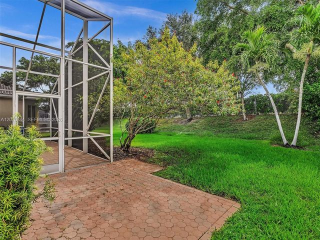 6271 SW 195th Avenue, Pembroke Pines, FL 33332