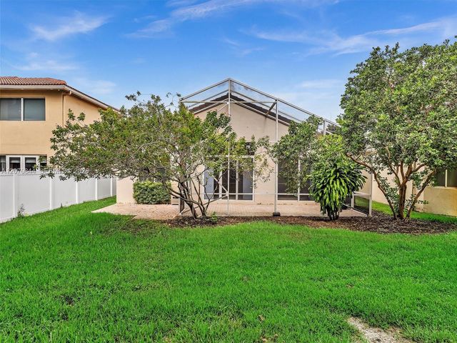 6271 SW 195th Avenue, Pembroke Pines, FL 33332