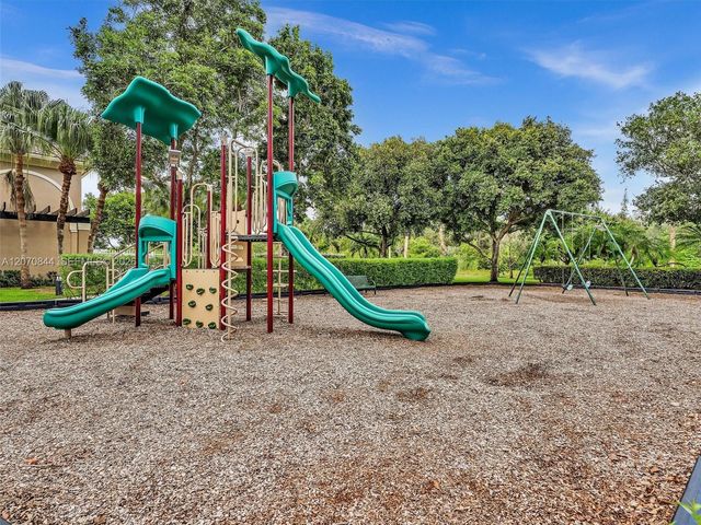 6271 SW 195th Avenue, Pembroke Pines, FL 33332