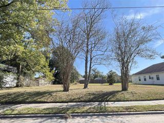 2105 Creole Street, Lake Charles, LA 70601