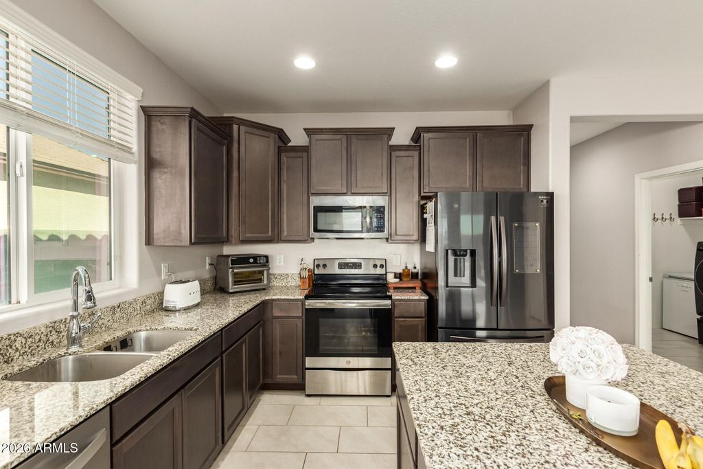 5762 S 250TH Drive, Buckeye, AZ 85326 — photo 5