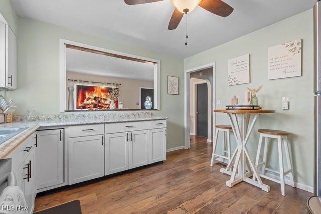 1313 9th Street, Vienna, WV 26105