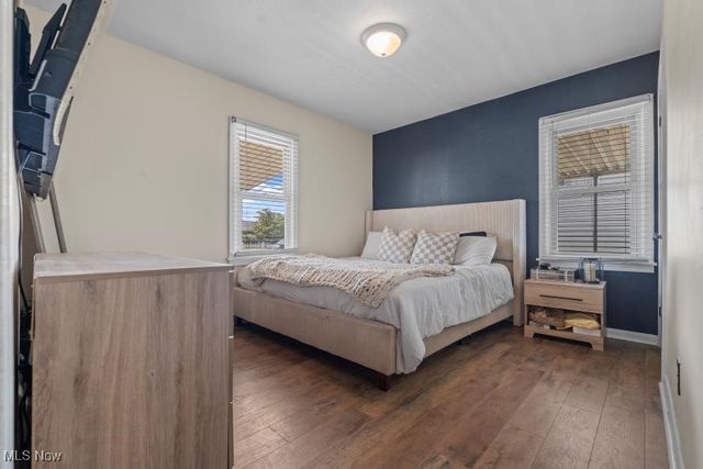 1313 9th Street, Vienna, WV 26105