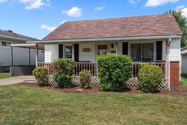 1313 9th Street, Vienna, WV 26105