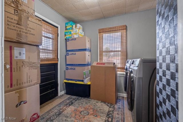 1313 9th Street, Vienna, WV 26105