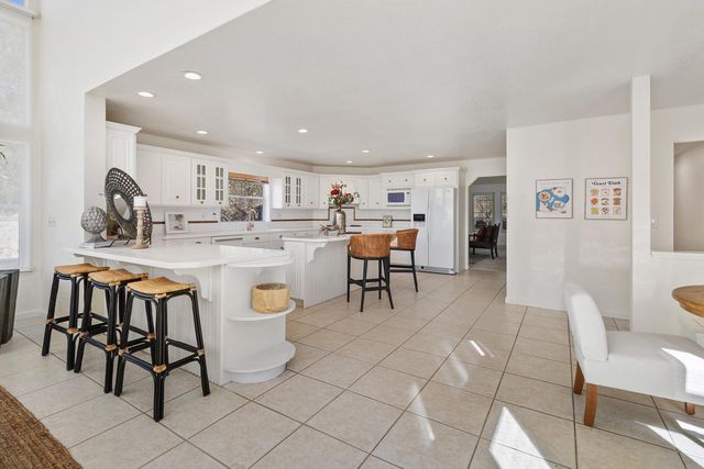 5150 Lake Forest Dr, Loomis, CA 95650