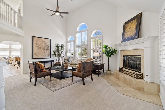 5150 Lake Forest Dr, Loomis, CA 95650