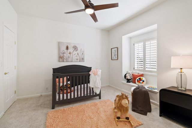 5150 Lake Forest Dr, Loomis, CA 95650