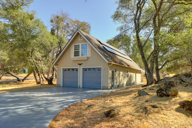 5150 Lake Forest Dr, Loomis, CA 95650