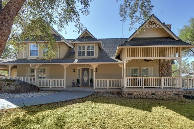 5150 Lake Forest Dr, Loomis, CA 95650
