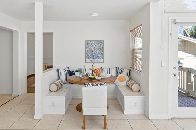 5150 Lake Forest Dr, Loomis, CA 95650