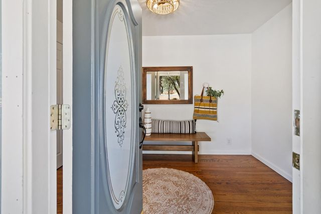 5150 Lake Forest Dr, Loomis, CA 95650