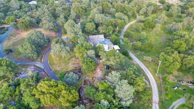 5150 Lake Forest Dr, Loomis, CA 95650