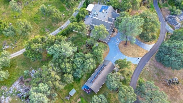 5150 Lake Forest Dr, Loomis, CA 95650
