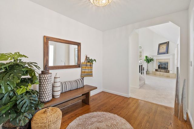 5150 Lake Forest Dr, Loomis, CA 95650