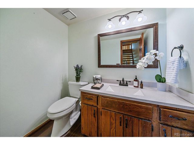 1364 Nissen Pl, Broomfield, CO 80020