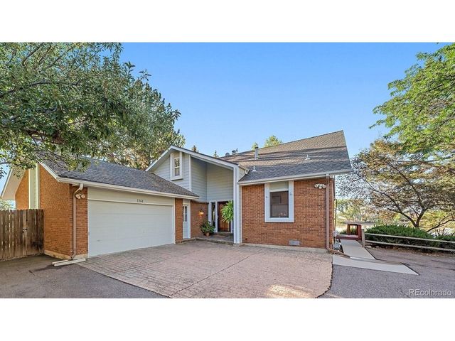 1364 Nissen Pl, Broomfield, CO 80020