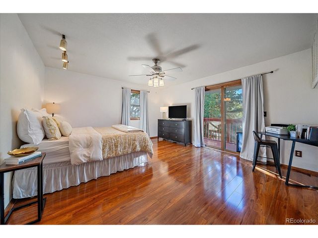 1364 Nissen Pl, Broomfield, CO 80020