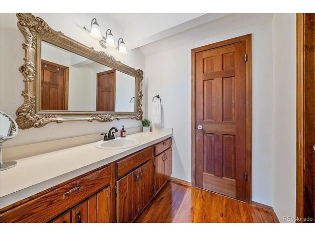 1364 Nissen Pl, Broomfield, CO 80020