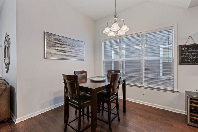 279 ISLAND VILLAGE DR, Memphis, TN 38103