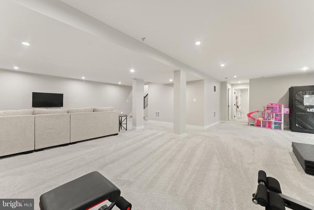 8600 RAWLINGS CT, Spotsylvania, VA 22551