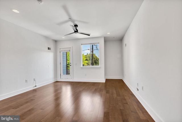 164 W MASTER ST, Philadelphia, PA 19122