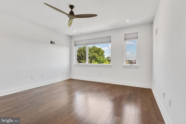 164 W MASTER ST, Philadelphia, PA 19122