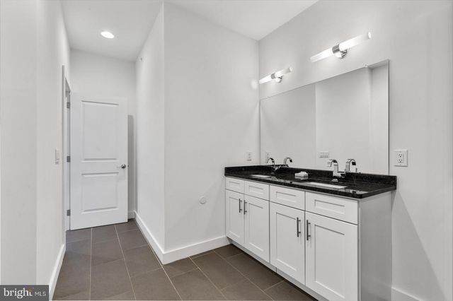 164 W MASTER ST, Philadelphia, PA 19122