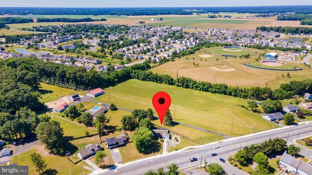 1522 FORREST AVE, Dover, DE 19904