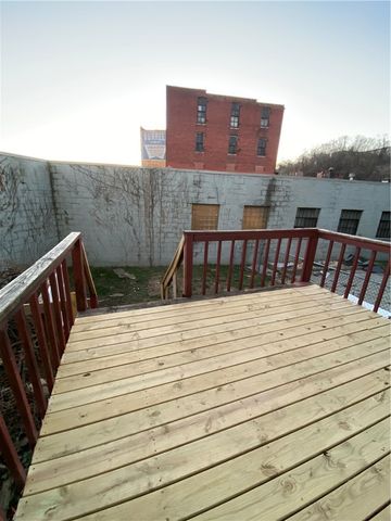 113 Kirkpatrick St, Hill District, PA 15219