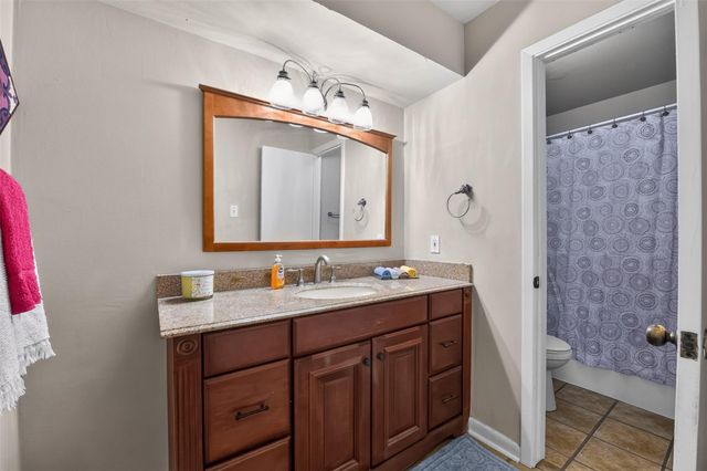 16019 Mill Point Drive, Houston, TX 77059