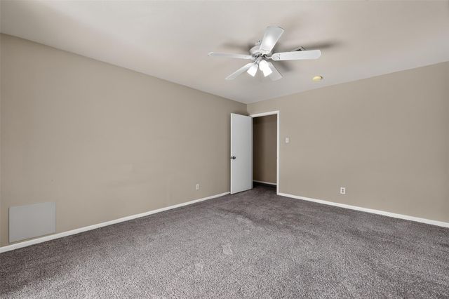 16019 Mill Point Drive, Houston, TX 77059