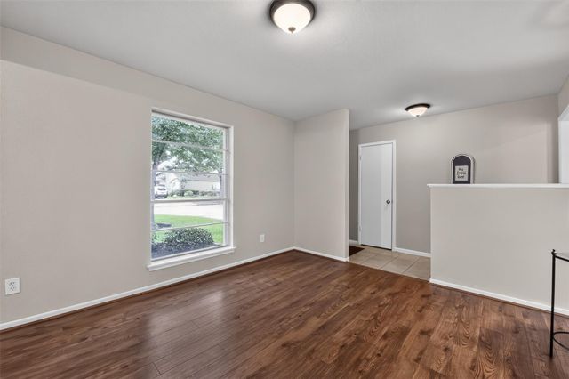 16019 Mill Point Drive, Houston, TX 77059