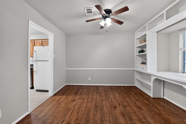 16019 Mill Point Drive, Houston, TX 77059