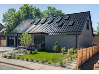 1760 Hawthorn Pl, Boulder, CO 80304