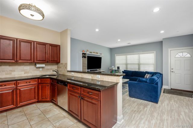 116 Stewart Avenue B, Bethpage, NY 11714