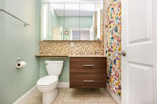 116 Stewart Avenue B, Bethpage, NY 11714