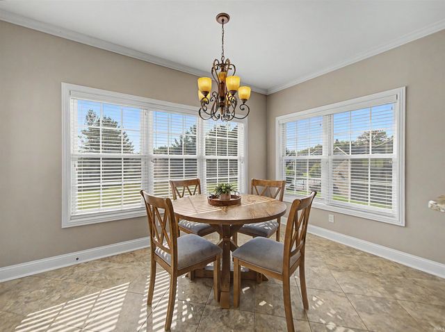 8425 Carrington Drive, Evansville, IN 47711