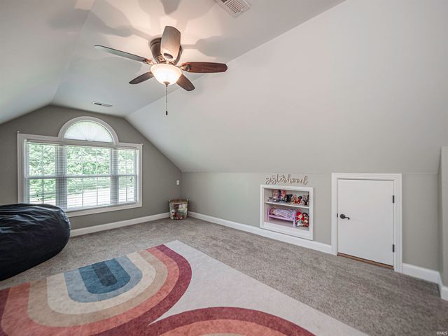 8425 Carrington Drive, Evansville, IN 47711