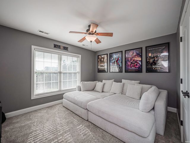 8425 Carrington Drive, Evansville, IN 47711