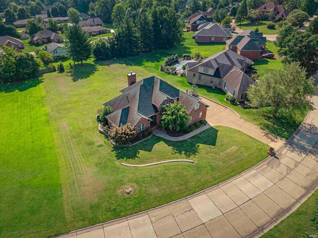 8425 Carrington Drive, Evansville, IN 47711