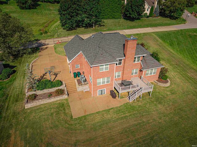 8425 Carrington Drive, Evansville, IN 47711