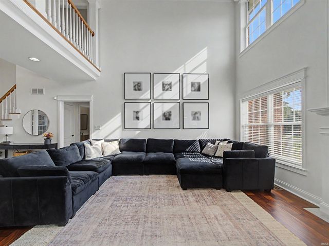 8425 Carrington Drive, Evansville, IN 47711
