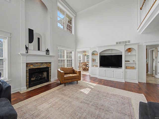 8425 Carrington Drive, Evansville, IN 47711